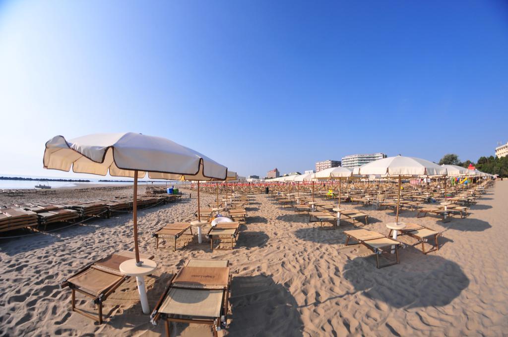 Hotel Antonella Lido di Classe Kültér fotó